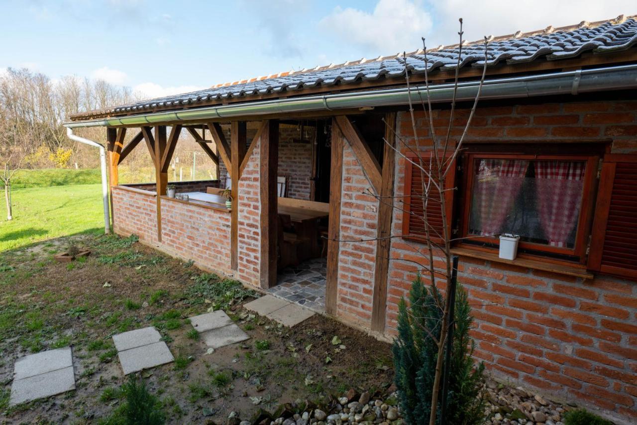 Studio Apartmani "Stimac" Garesnica Exteriér fotografie